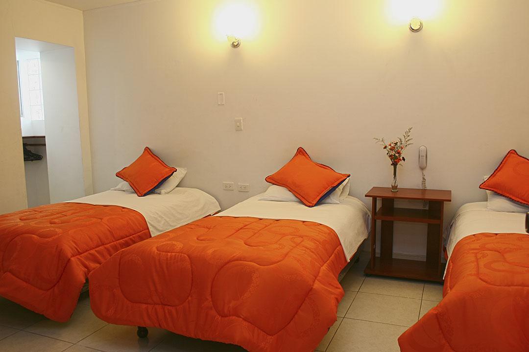 بوغوتا Hotel Villa Karina المظهر الخارجي الصورة